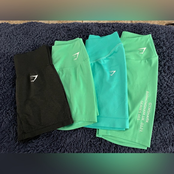 Gymshark Bundle - Picture 2 of 12